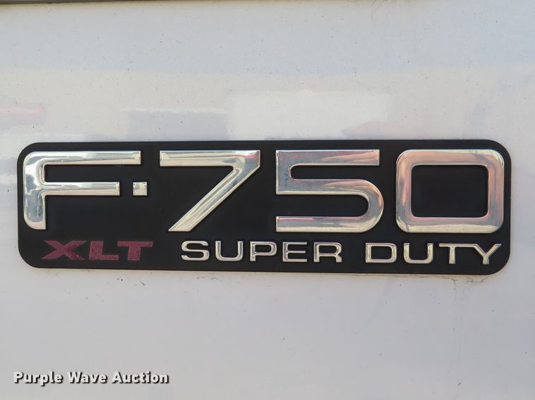 image for item DH1612 2006 Ford F750 Super Duty XLT box truck