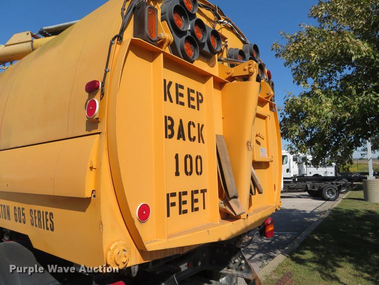 image for item DH1616 1997 Ford CF8000 street sweeper truck