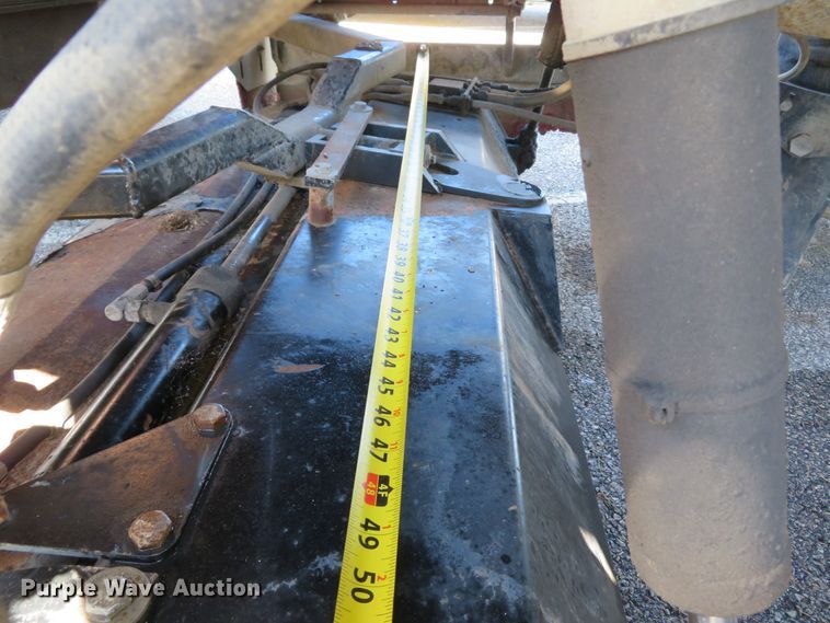 image for item DH1616 1997 Ford CF8000 street sweeper truck