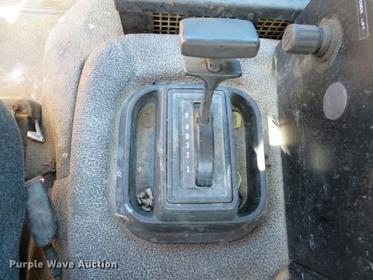 image for item DH1616 1997 Ford CF8000 street sweeper truck