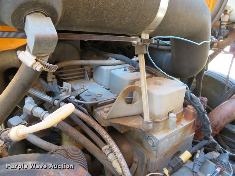 image for item DH1616 1997 Ford CF8000 street sweeper truck