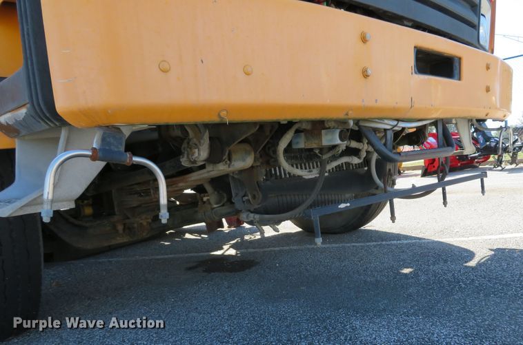 image for item DH1616 1997 Ford CF8000 street sweeper truck