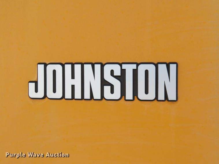 image for item DH1616 1997 Ford CF8000 street sweeper truck