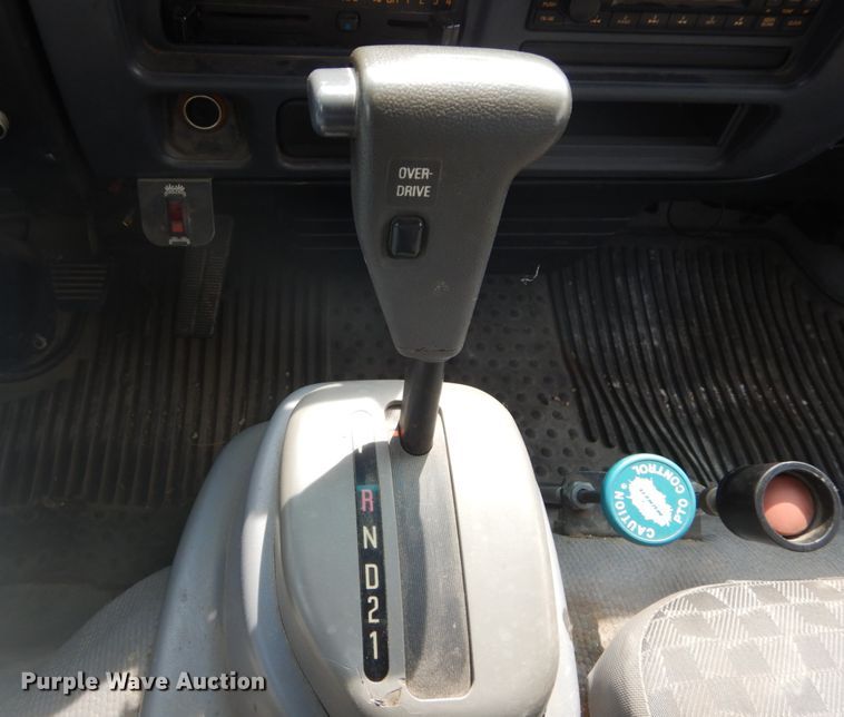 image for item DH2089 2006 Chevrolet W4500 dump flatbed truck