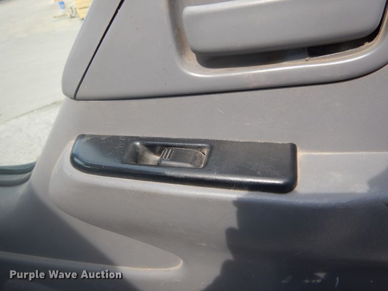 image for item DH2089 2006 Chevrolet W4500 dump flatbed truck