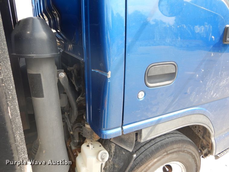 image for item DH2089 2006 Chevrolet W4500 dump flatbed truck