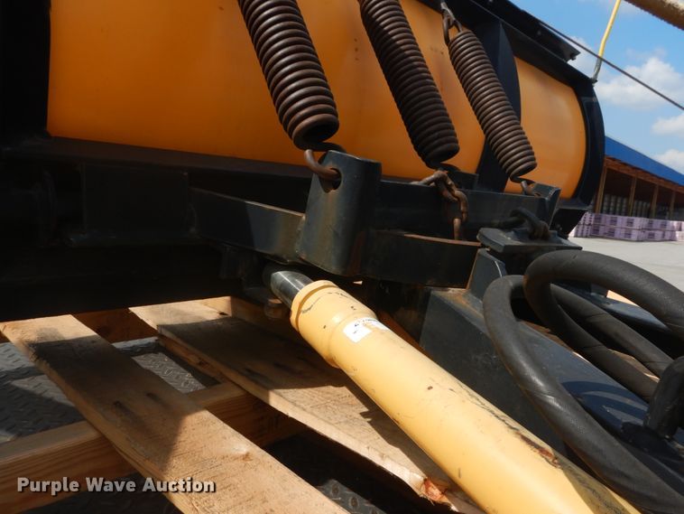 image for item DH2089 2006 Chevrolet W4500 dump flatbed truck