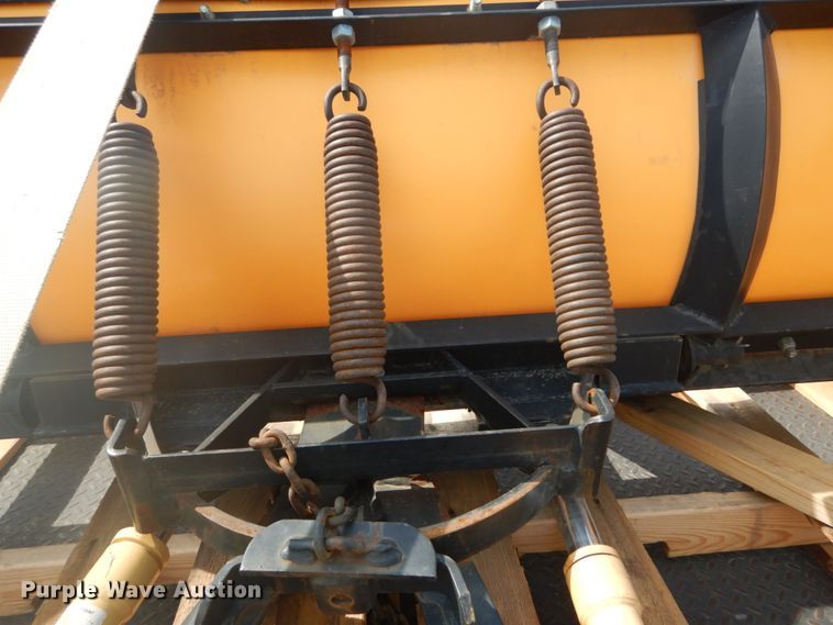 image for item DH2089 2006 Chevrolet W4500 dump flatbed truck