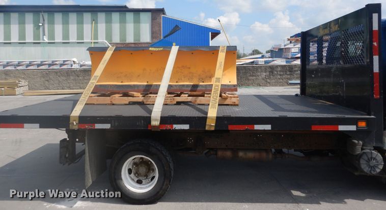 image for item DH2089 2006 Chevrolet W4500 dump flatbed truck