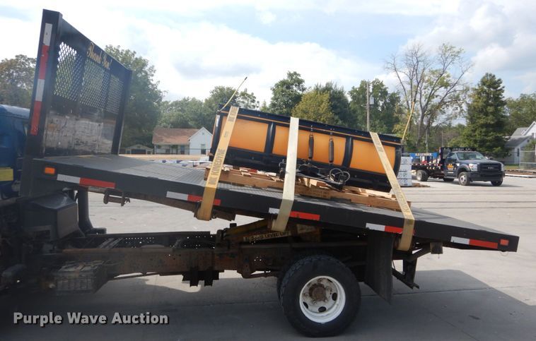 image for item DH2089 2006 Chevrolet W4500 dump flatbed truck