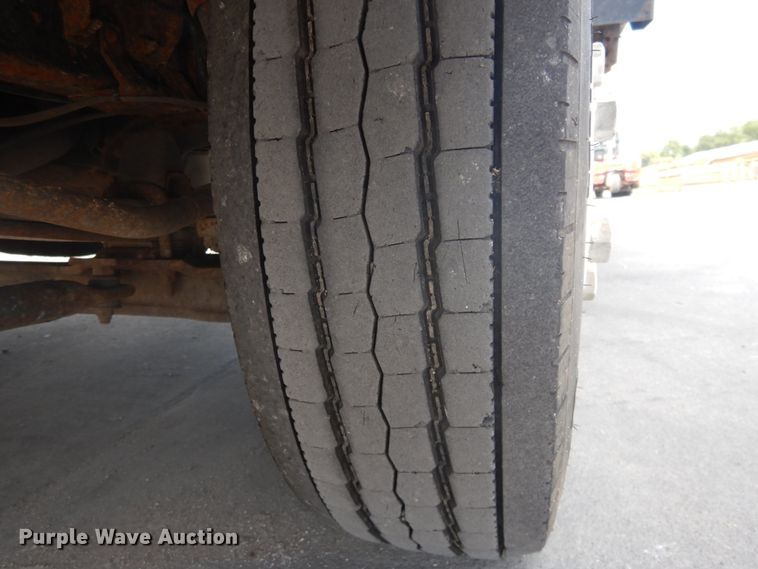 image for item DH2089 2006 Chevrolet W4500 dump flatbed truck