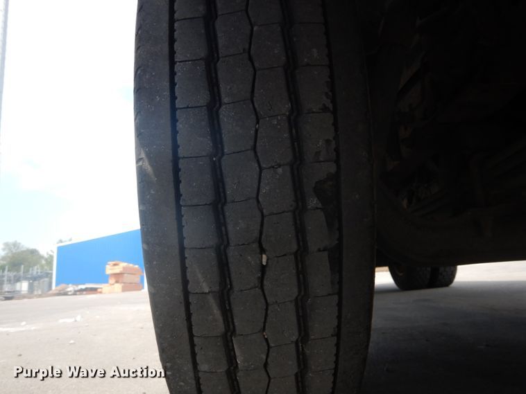 image for item DH2089 2006 Chevrolet W4500 dump flatbed truck