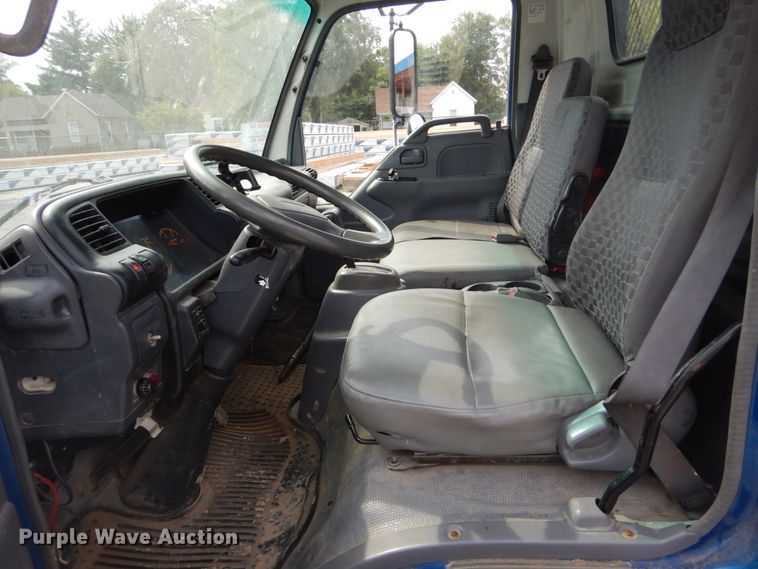 image for item DH2090 2006 Chevrolet W4500 dump flatbed truck