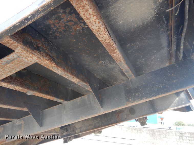 image for item DH2090 2006 Chevrolet W4500 dump flatbed truck