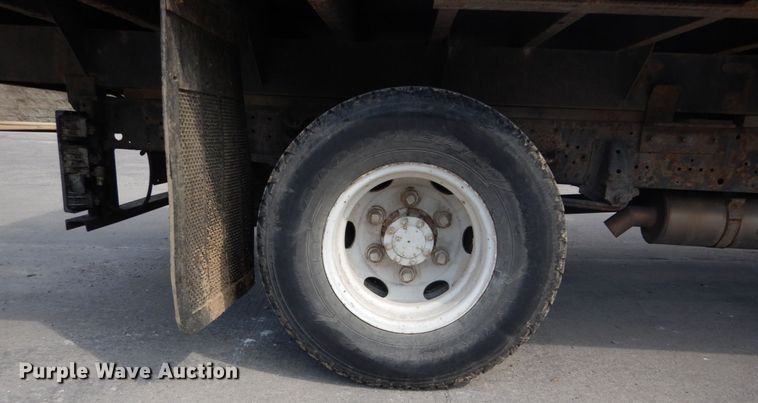 image for item DH2090 2006 Chevrolet W4500 dump flatbed truck