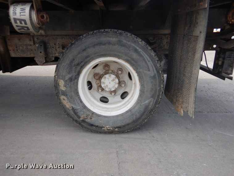 image for item DH2090 2006 Chevrolet W4500 dump flatbed truck