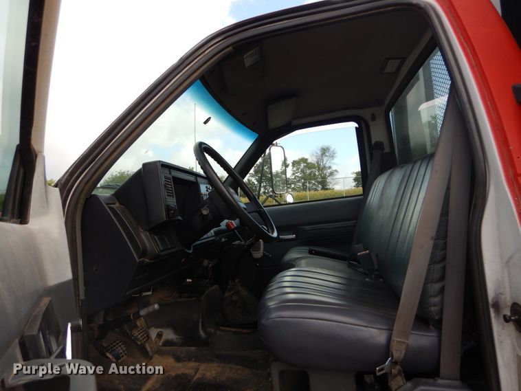 image for item DH2092 1994 GMC TopKick C5500 dump flatbed truck