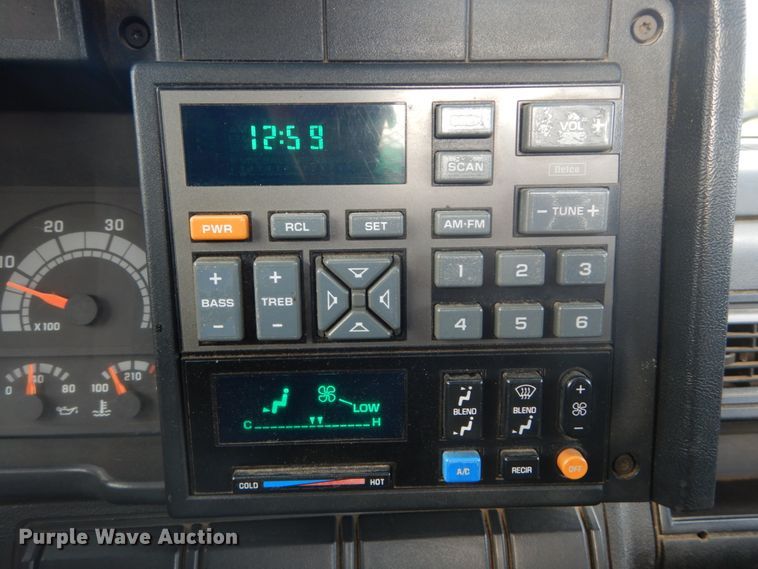 image for item DH2092 1994 GMC TopKick C5500 dump flatbed truck