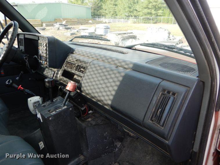 image for item DH2092 1994 GMC TopKick C5500 dump flatbed truck