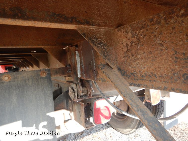 image for item DH2092 1994 GMC TopKick C5500 dump flatbed truck