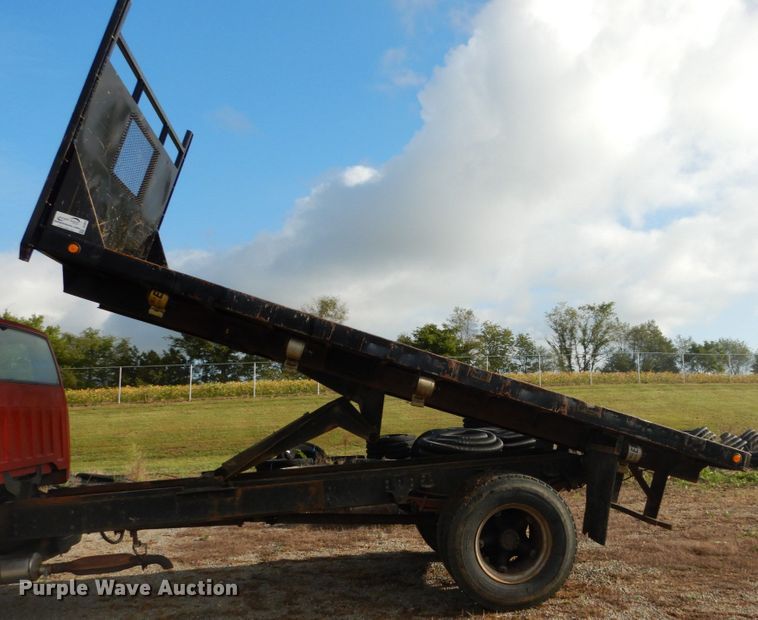 image for item DH2092 1994 GMC TopKick C5500 dump flatbed truck