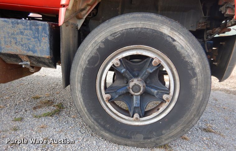 image for item DH2092 1994 GMC TopKick C5500 dump flatbed truck