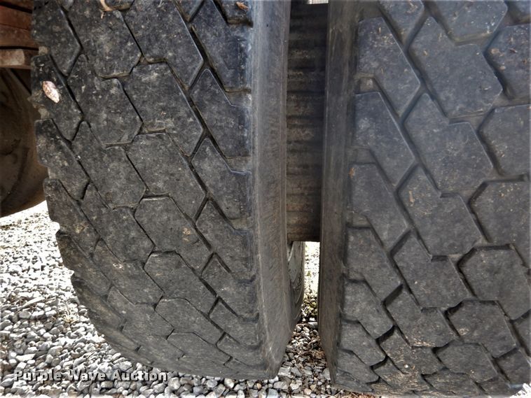 image for item DH2092 1994 GMC TopKick C5500 dump flatbed truck