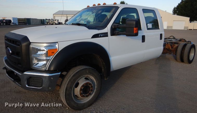 image for item DH2593 2013 Ford F450 Super Duty Crew Cab truck cab and chassis