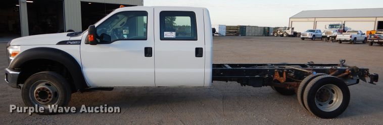 image for item DH2593 2013 Ford F450 Super Duty Crew Cab truck cab and chassis