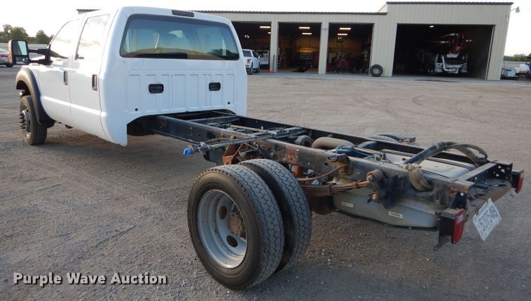 image for item DH2593 2013 Ford F450 Super Duty Crew Cab truck cab and chassis