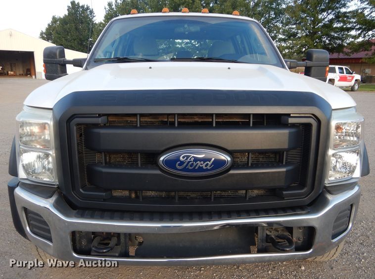 image for item DH2593 2013 Ford F450 Super Duty Crew Cab truck cab and chassis