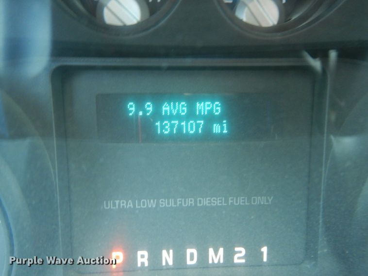 image for item DH2593 2013 Ford F450 Super Duty Crew Cab truck cab and chassis