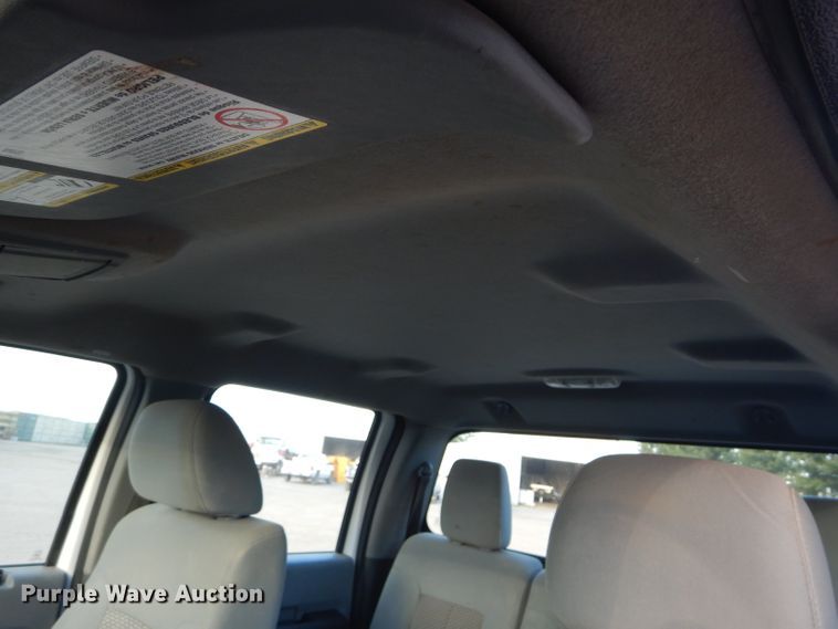 image for item DH2593 2013 Ford F450 Super Duty Crew Cab truck cab and chassis