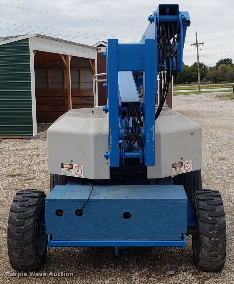 Genie Z30/20HD boom lift in Centerview, MO Item DH2856 sold Purple Wave