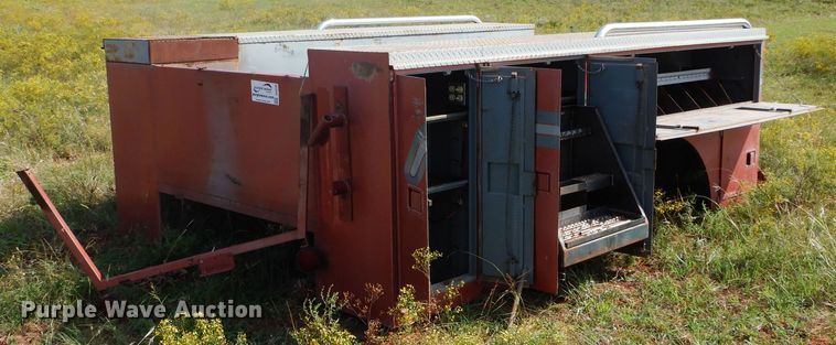 image for item DH3595 Utility bed