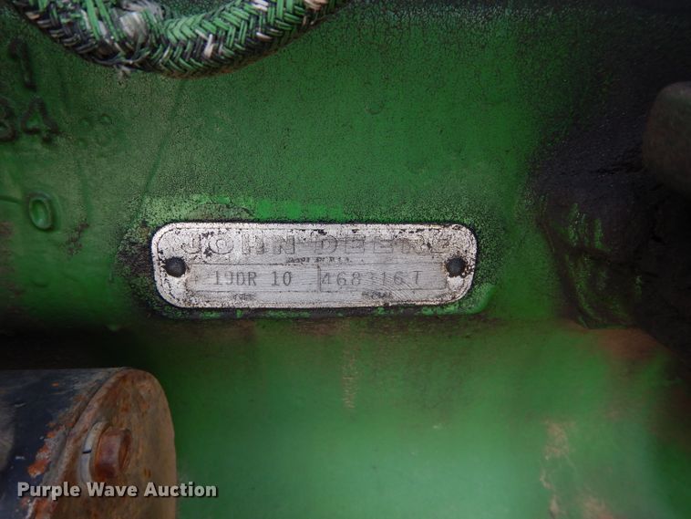 image for item DH3601 1978 John Deere 2440 tractor