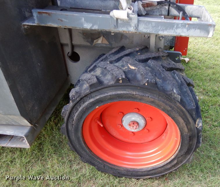 image for item DH3602 Sky Jack SJ6826RT boom lift