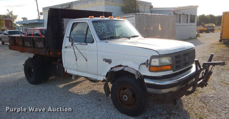 image for item DH6153 1995 Ford F350 dump bed pickup truck