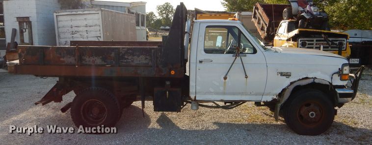 image for item DH6153 1995 Ford F350 dump bed pickup truck