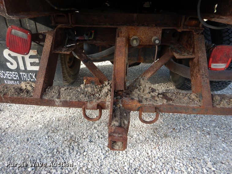 image for item DH6153 1995 Ford F350 dump bed pickup truck