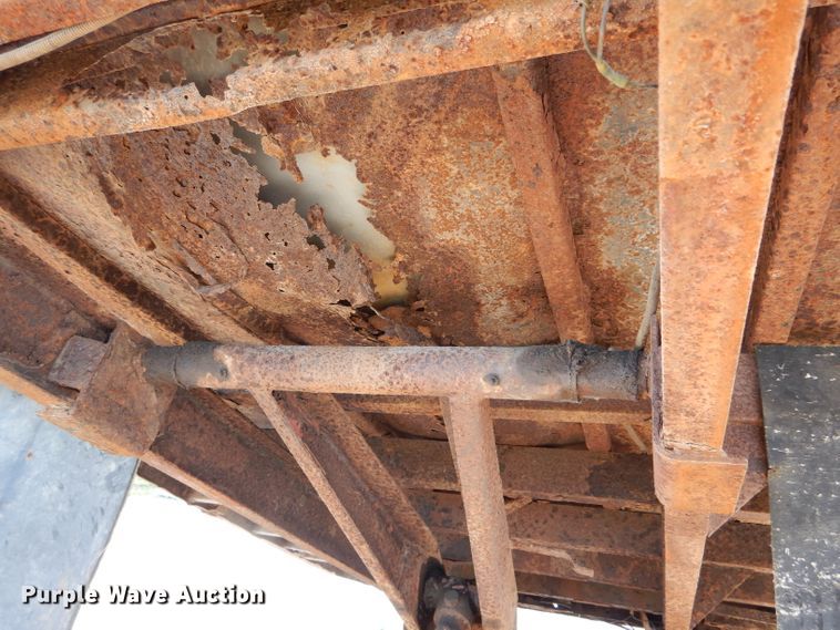 image for item DH6153 1995 Ford F350 dump bed pickup truck