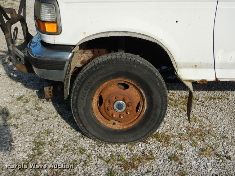 image for item DH6153 1995 Ford F350 dump bed pickup truck