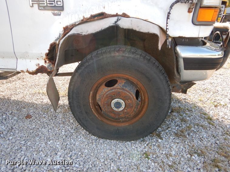 image for item DH6153 1995 Ford F350 dump bed pickup truck