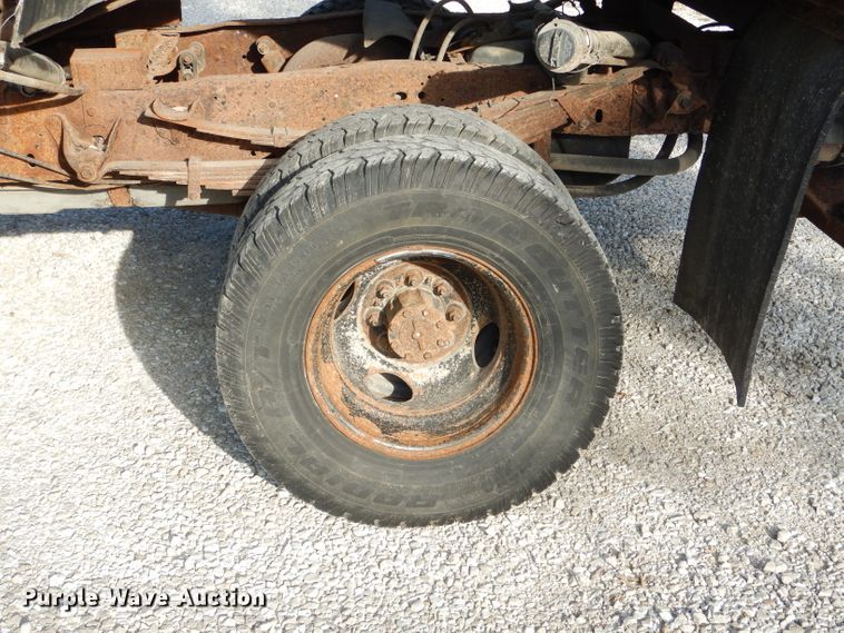 image for item DH6153 1995 Ford F350 dump bed pickup truck