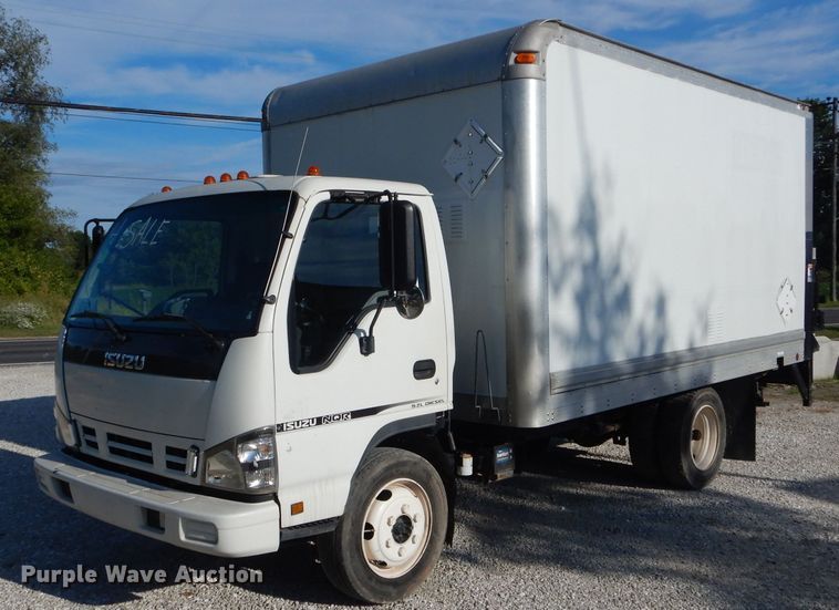 image for item DH6154 2007 Isuzu NQR box truck