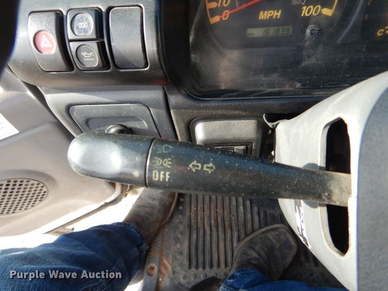 image for item DH6154 2007 Isuzu NQR box truck