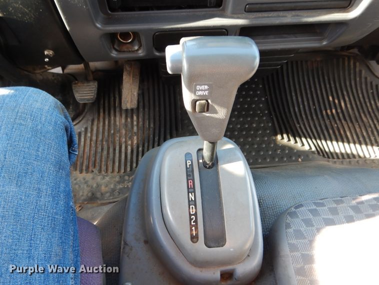 image for item DH6154 2007 Isuzu NQR box truck