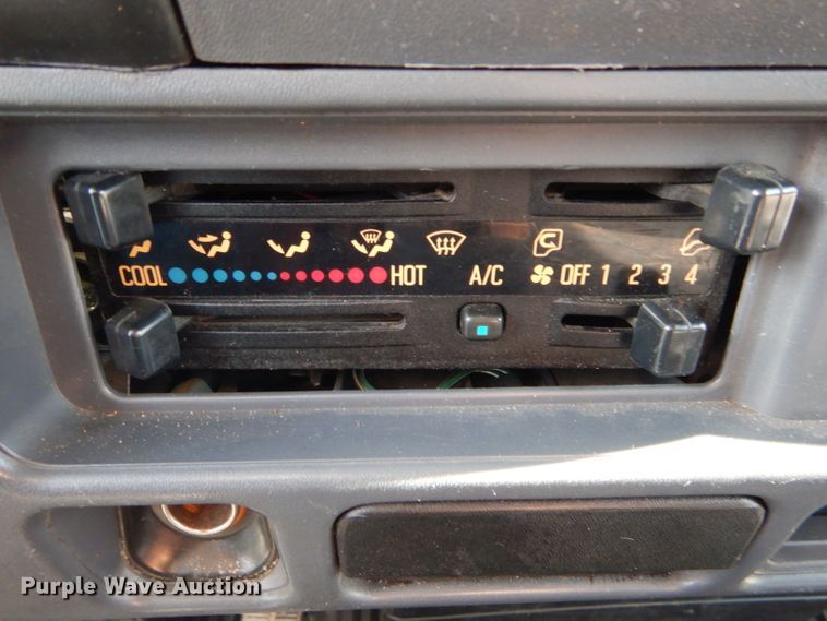 image for item DH6154 2007 Isuzu NQR box truck