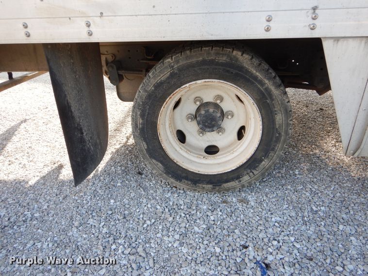 image for item DH6154 2007 Isuzu NQR box truck