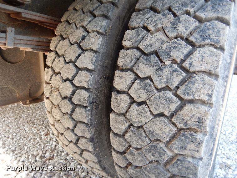 image for item DH6154 2007 Isuzu NQR box truck